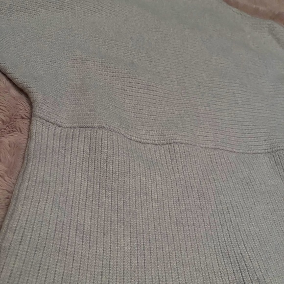 Wilfred grey sweater 🌚 - Picture 6 of 6